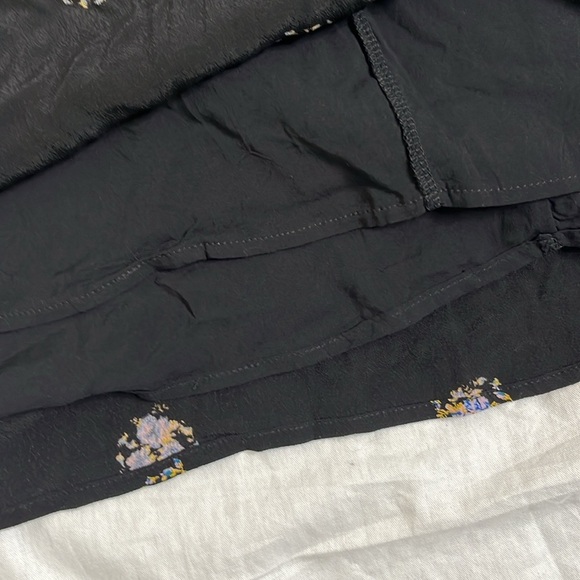 Free People Women's Mockingbird Floral Lace Plunge Mini Dress size 4 Punk Goth - Picture 12 of 15